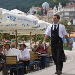 Plate šefova kuhinje u Hrvatskoj iznose i 5.000 evra, dok kuvari zarađuju do čak 2.500 evra: Da li je to previše?