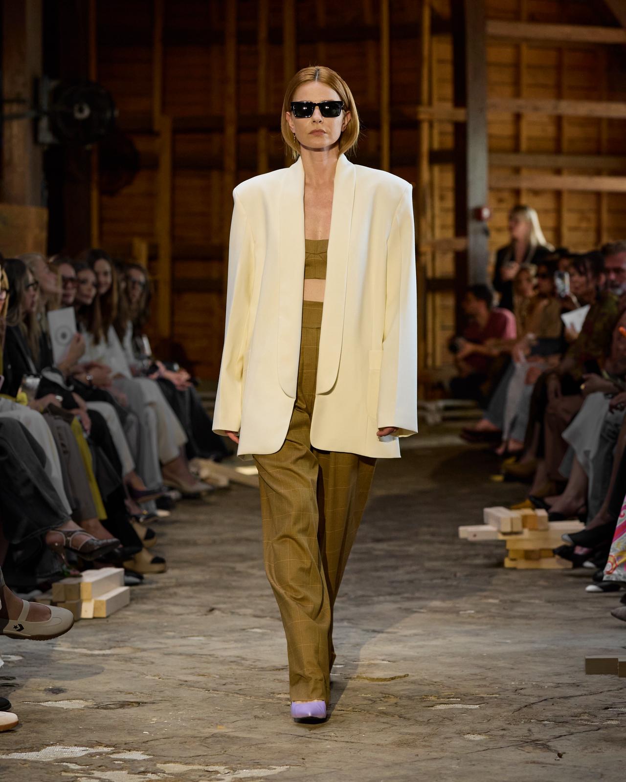 Revijom Marije Tarlać otvoren 57. Perwoll Fashion Week
