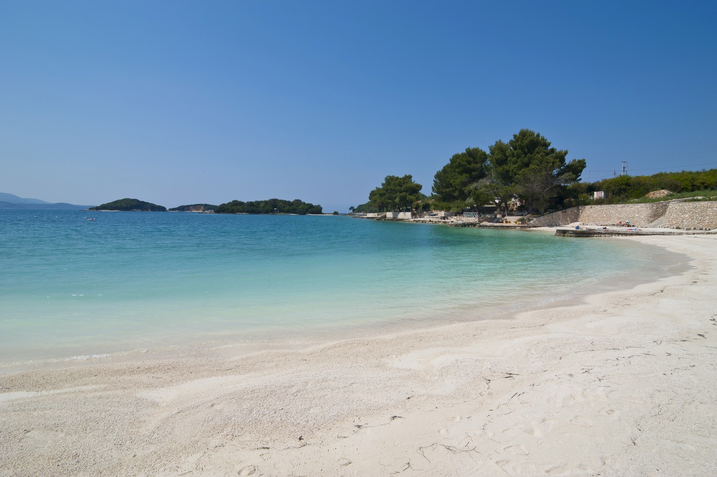 Zaboravite Santorini i Hvar: Ova ostrva izgledaju kao raj, a koštaju mnogo manje