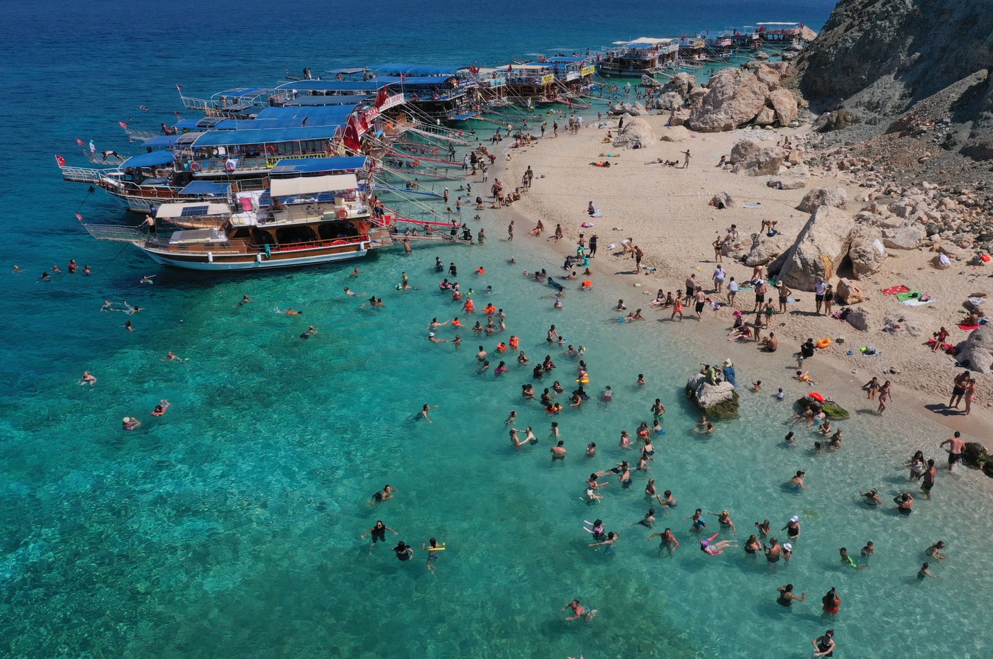 Zaboravite na Maldive, ovo skriveno mediteransko ostrvo ima sve predispozicije tropskog raja 2 Zaboravite na Maldive, ovo skriveno mediteransko ostrvo ima sve predispozicije tropskog raja