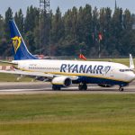 Ryanair pecnuo putnike fotografijom iz JAT-ovog aviona: Nekad gozba, danas doplata za sve