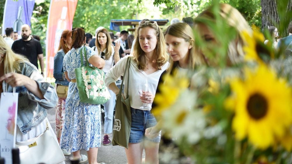 Botanička bašta pod zvezdama: Wine Garden dobija letnje noćno izdanje