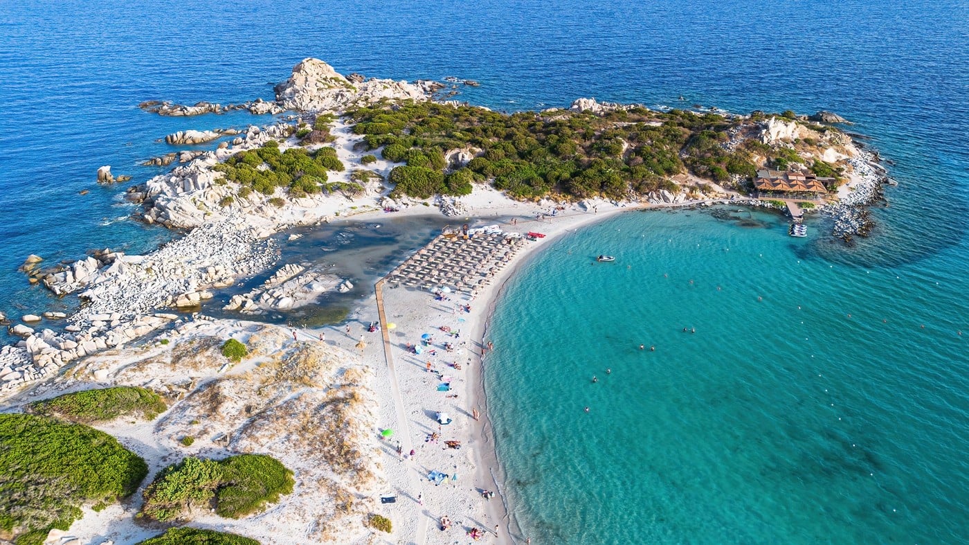 “Da bih postavio suncobran, moram da iznajmim dete”: Nova pravila na popularnoj plaži razbesnela turiste "Da bih postavio suncobran, moram da iznajmim dete": Nova pravila na popularnoj plaži razbesnela turiste