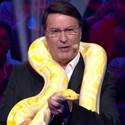 Zmija u studiju RTS-a: Memedović je stavio oko vrata, reakcije Tragača su hit