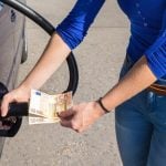 Da li sme rezervoar da se napuni do vrha tokom letnjih vrućina? Većina pravi ovu opasnu grešku 8 Da li sme rezervoar da se napuni do vrha tokom letnjih vrućina? Većina pravi ovu opasnu grešku