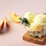 Recept za zdrav sladoled od breskve: Gotov je za nekoliko minuta i pun je proteina