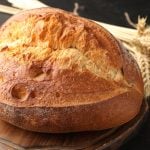 Sourdough hleb: Domaći hleb sa hrskavom koricom i vazdušastom sredinom koji osvaja internet