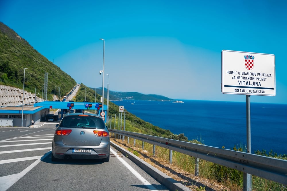 Kao iz horor filma: Poljakinja snimila toalet na granici Crne Gore i Hrvatske i ljudi su zgroženi