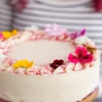 Grčka sladoled torta, recept za kremasti letnji desert sa tri ukusa koji osvaja na prvi zalogaj